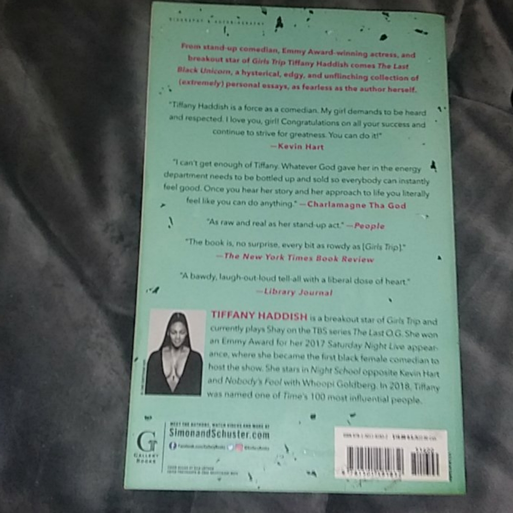 Books 📚 - Picture 2 of 2